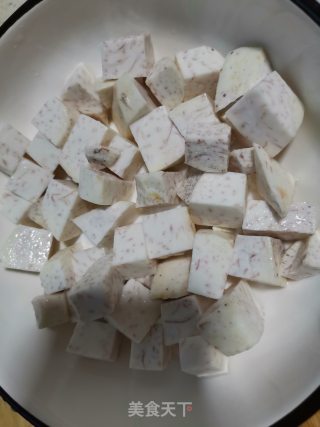 香芋蒸排骨的做法步骤：4