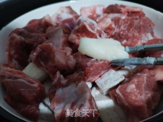 香芋蒸排骨的做法步骤：6