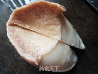 海螺片炒甜豆的做法步骤：1