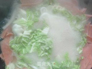 砂锅水饺的做法步骤：11