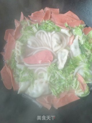 砂锅水饺的做法步骤：13