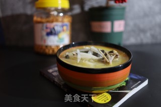 昂刺鱼萝卜丝汤的做法步骤：6