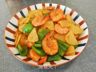 土豆青虾炒辣子的做法步骤：15
