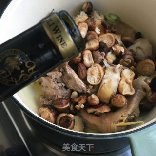 小香菇炖土鸡的做法步骤：10