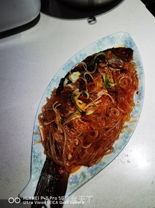 家常鲤鱼炖粉条的做法步骤：17