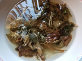 鹌鹑蛋蒸肉饼的做法步骤：1