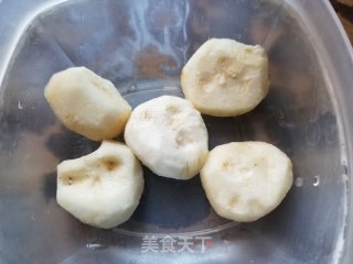 鹌鹑蛋蒸肉饼的做法步骤：2