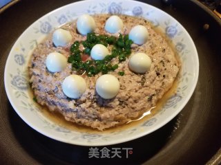 鹌鹑蛋蒸肉饼的做法步骤：12