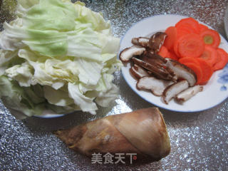 杂炒包心菜的做法步骤：1