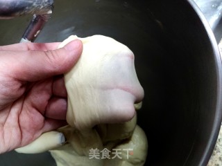 柔软的中种小餐包的做法步骤：6