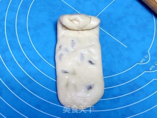 柔软的中种小餐包的做法步骤：10