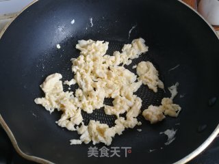 豆角香菇蛋炒饭的做法步骤：3