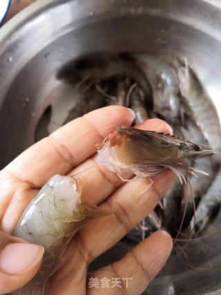 糖醋茄汁虾仁的做法步骤：2