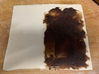 豆沙卷的做法步骤：5