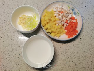 丁丁酱拌面的做法步骤：1