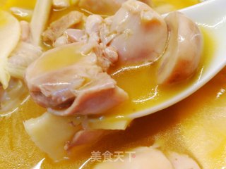 年夜饭新年菜（十三）～火锅底料只需3步秒变港味金汤炖鸡的做法步骤：9