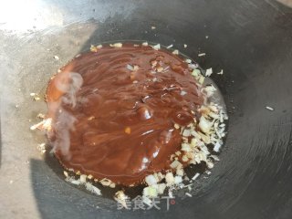 肉丁香菇炸酱的做法步骤：11