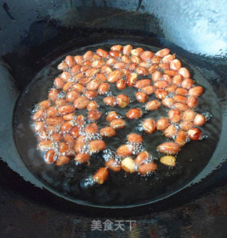 花生米拌鸡腿肉的做法步骤：4