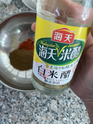 简易版油炸臭豆腐的做法步骤：7