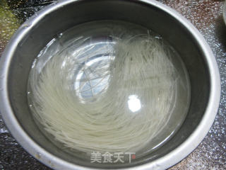 炖铁棍山药粉条的做法步骤：3