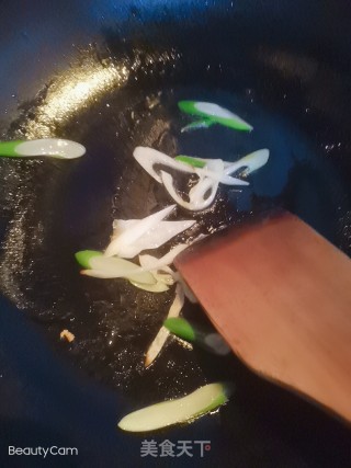 鸭血粉丝汤的做法步骤：3
