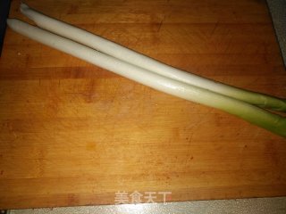 牛肉葱馅煎饺的做法步骤：3