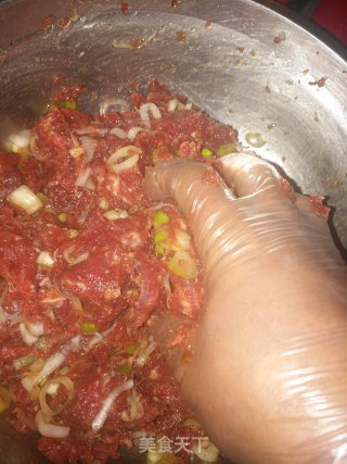 牛肉葱馅煎饺的做法步骤：12