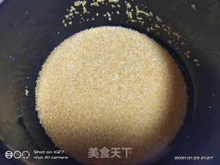 小米粥的做法步骤：2