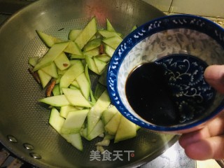 蒜香茭瓜的做法步骤：4