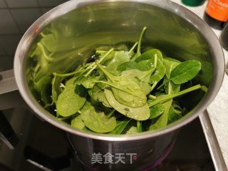 煎鳕鱼配烩小扁豆的做法步骤：2