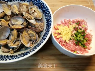 年夜饭新年菜（十四）花蛤酿肉的做法步骤：3