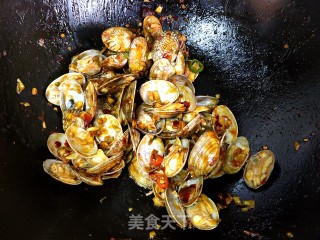 香辣花蛤的做法步骤：6