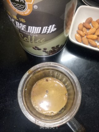 手工咖啡杏仁饼干的做法步骤：2