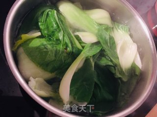 电饭锅腊肠煲仔饭的做法步骤：5
