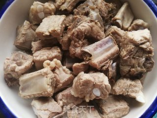 鸡油菌排骨汤的做法步骤：8