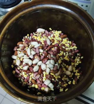 杂豆黑米粥的做法步骤：4