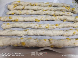 玉米棒面包的做法步骤：10