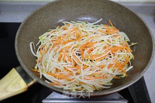素炒饼的做法步骤：7