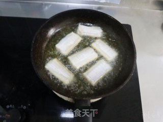 年夜菜干煎带鱼❤️（不腥少油）干炸带鱼做法简单❤️宴客菜的做法步骤：5