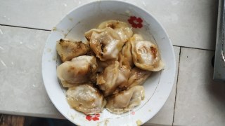 最好吃的煎饺！的做法步骤：5