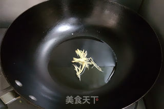 韭菜炒小河虾的做法步骤：4