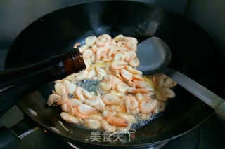 韭菜炒小河虾的做法步骤：6