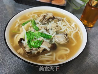 香菇鸡汤面的做法步骤：10