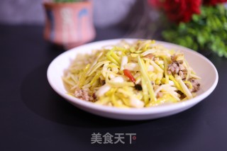 香菇肉末炒韭黄的做法步骤：10
