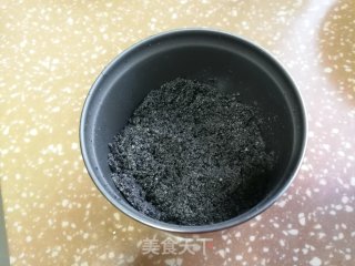 黑芝麻花生糊的做法步骤：2