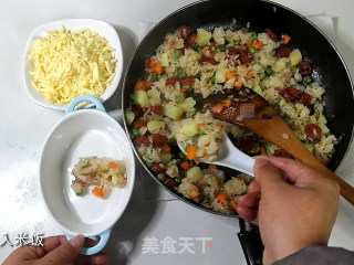 微波炉腊肠奶酪焗饭的做法步骤：6