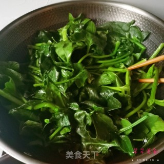 拌菠菜的做法步骤：3
