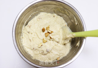 复刻星巴克，免打发香蕉核桃蛋糕~的做法步骤：11