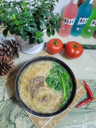 牛肉榨菜汤米粉的做法步骤：7