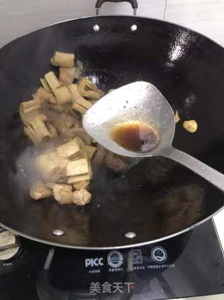 腐竹烧肉的做法步骤：5